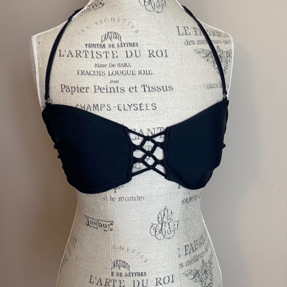 black bikini top!
